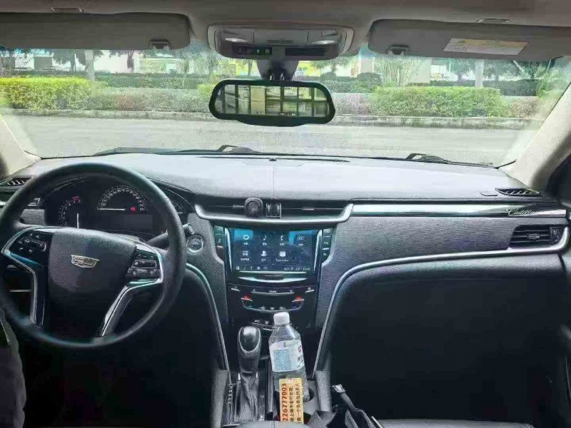 三明18年凯迪拉克XTS4