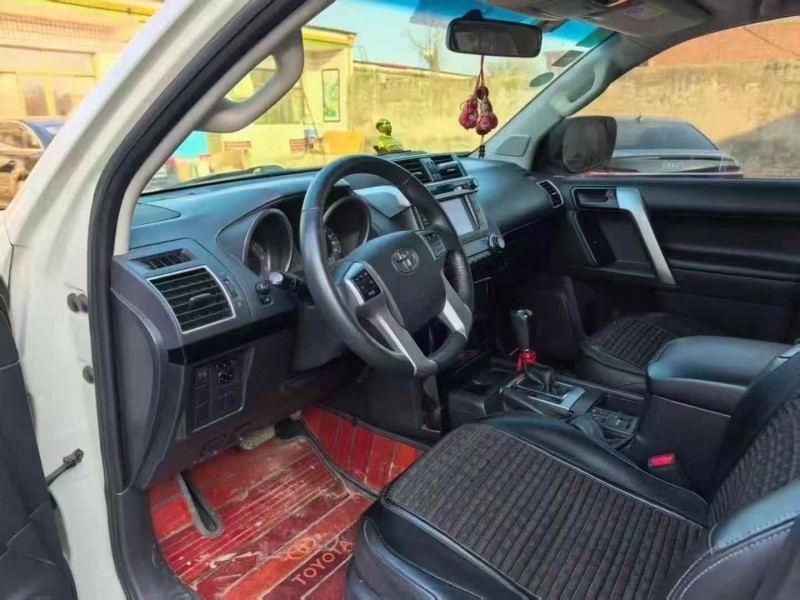 石家庄17年丰田普拉多5