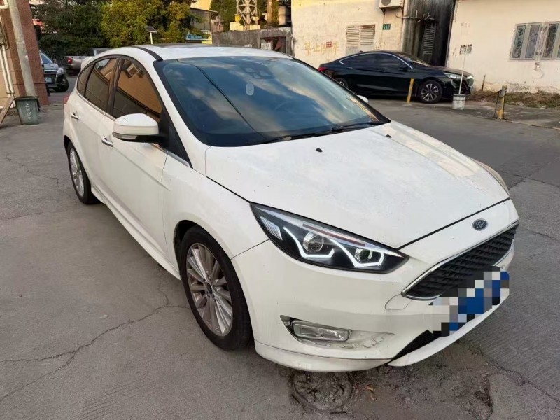 广州16年福特福克斯2