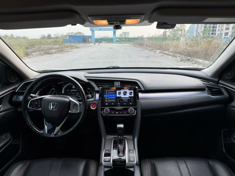 柳州18年本田思域9