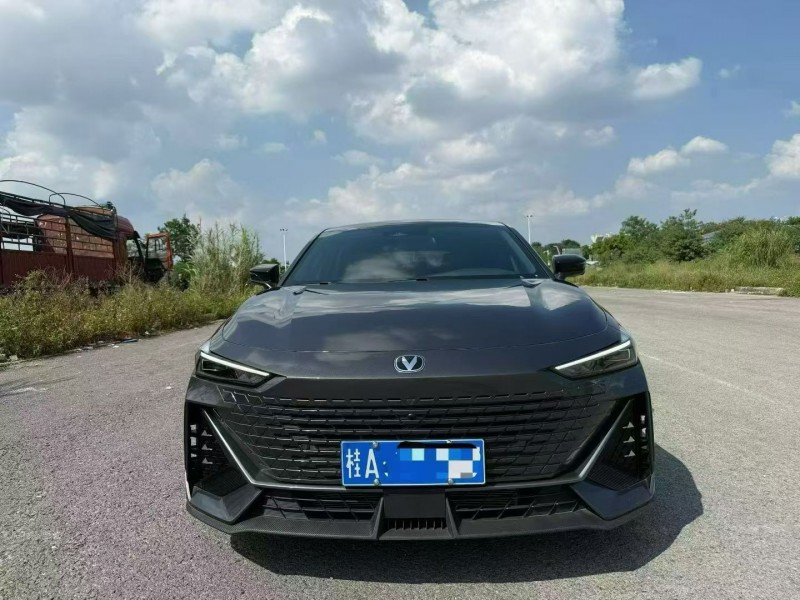 柳州25年长安汽车UNI1