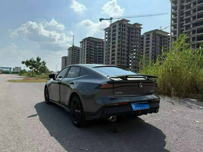 柳州25年长安汽车UNI4