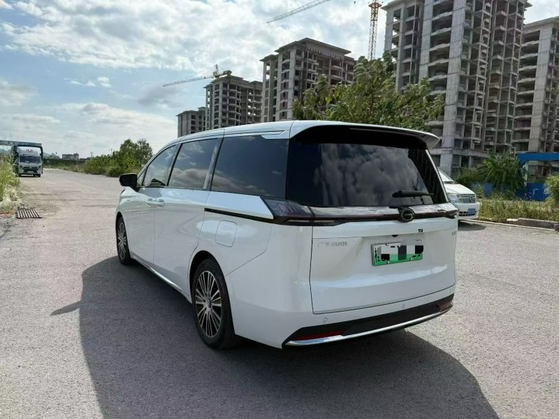 柳州25年传祺E85