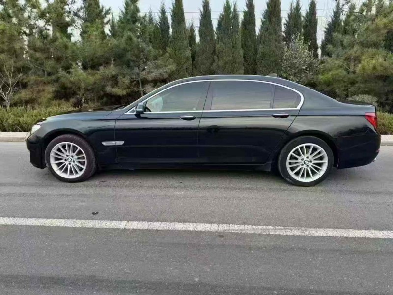 滨州15年宝马7系4