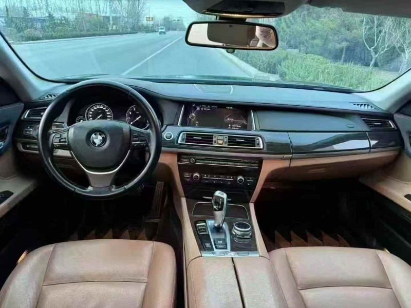 滨州15年宝马7系7