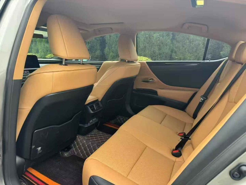 滨州24年雷克萨斯ES9