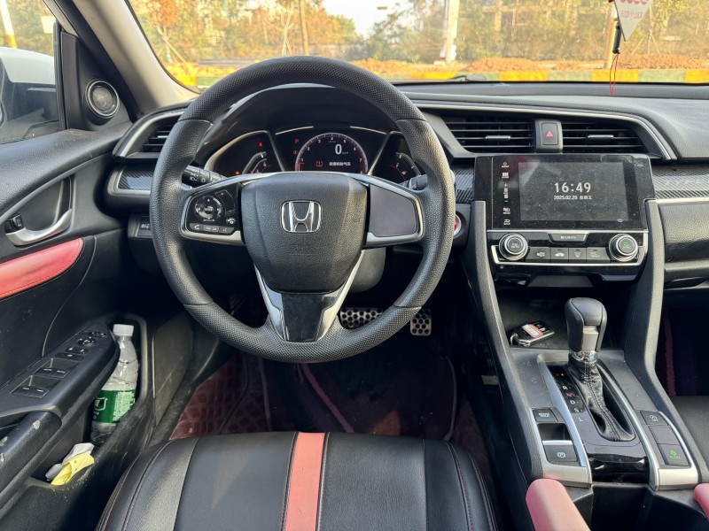 潮州19年本田思域4