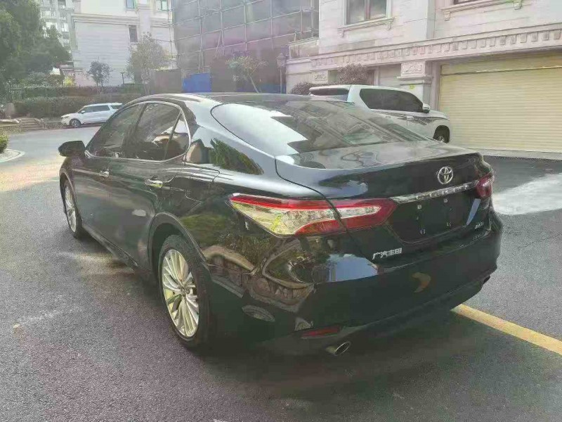 汕头21年丰田亚洲龙7