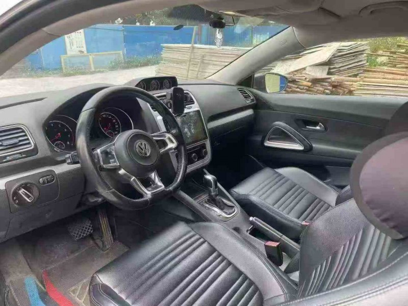 湛江16年大众尚酷5