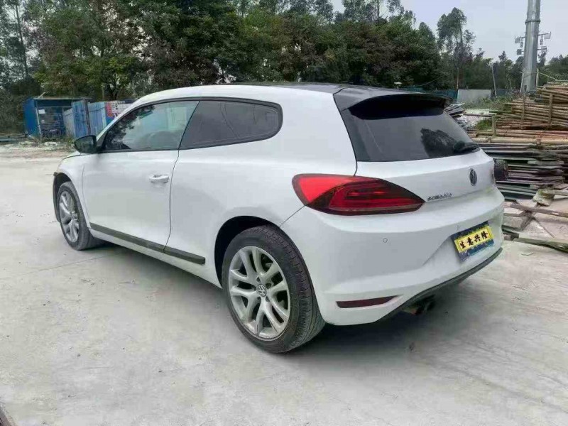 湛江16年大众尚酷8