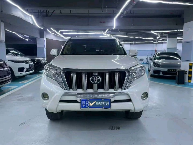 广州18年丰田普拉多1