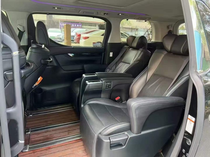 广州20年丰田威尔法6