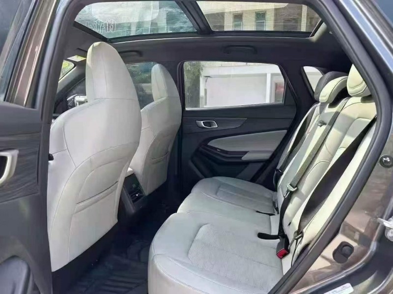 广州25年长安汽车启源6