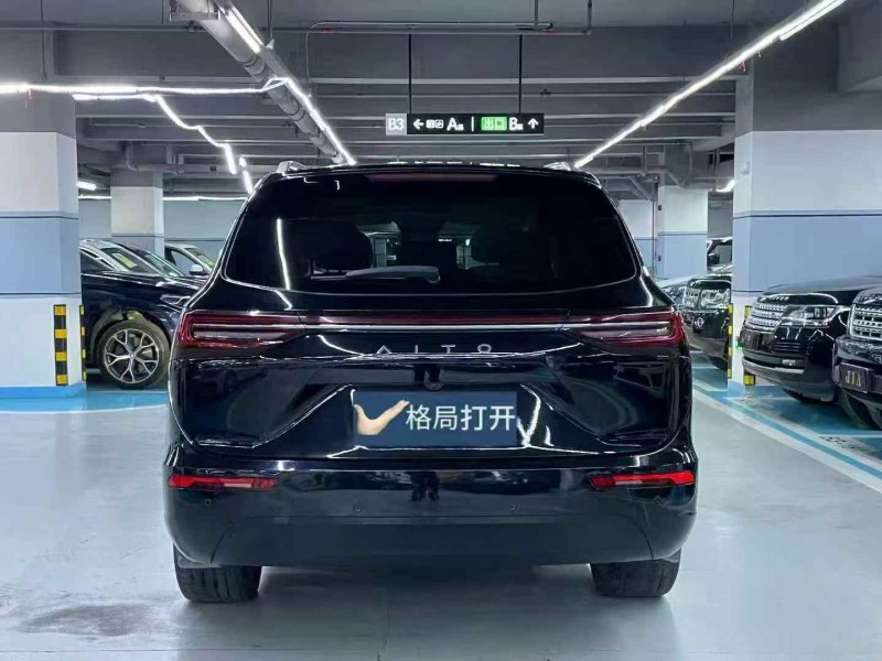 广州23年华为智选问界9