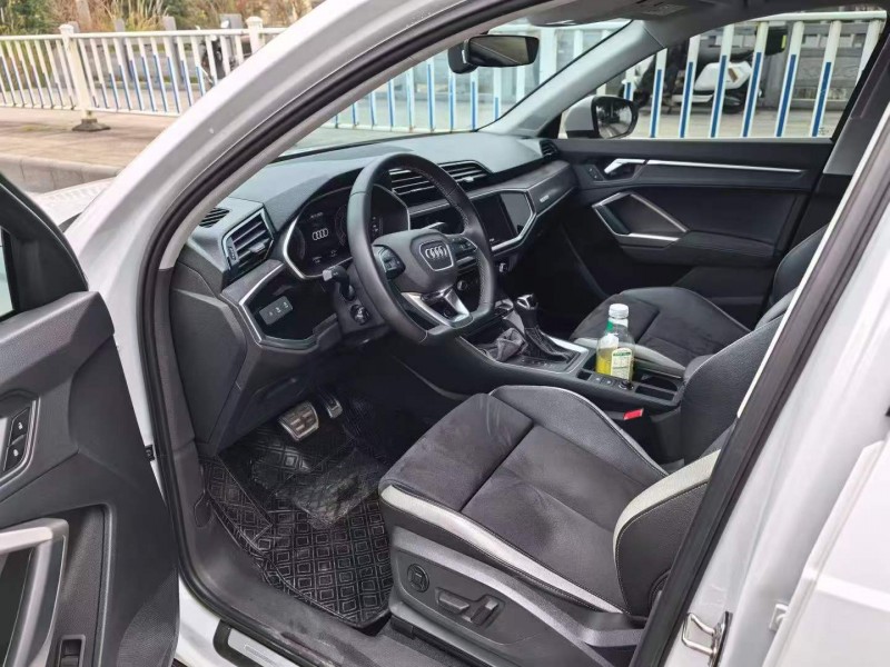 广州23年奥迪Q37