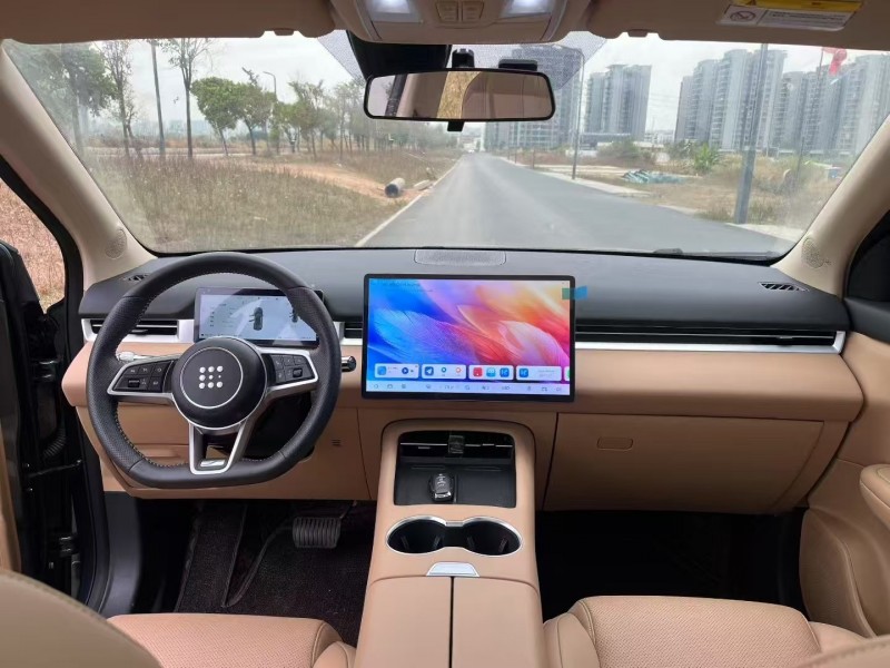 江门25年东风蓝电E55