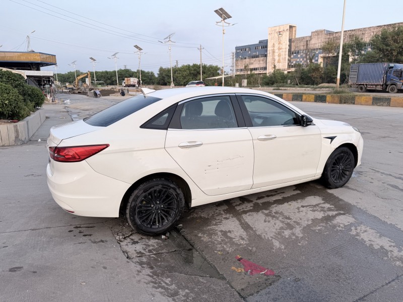 潮州17年福特福睿斯8