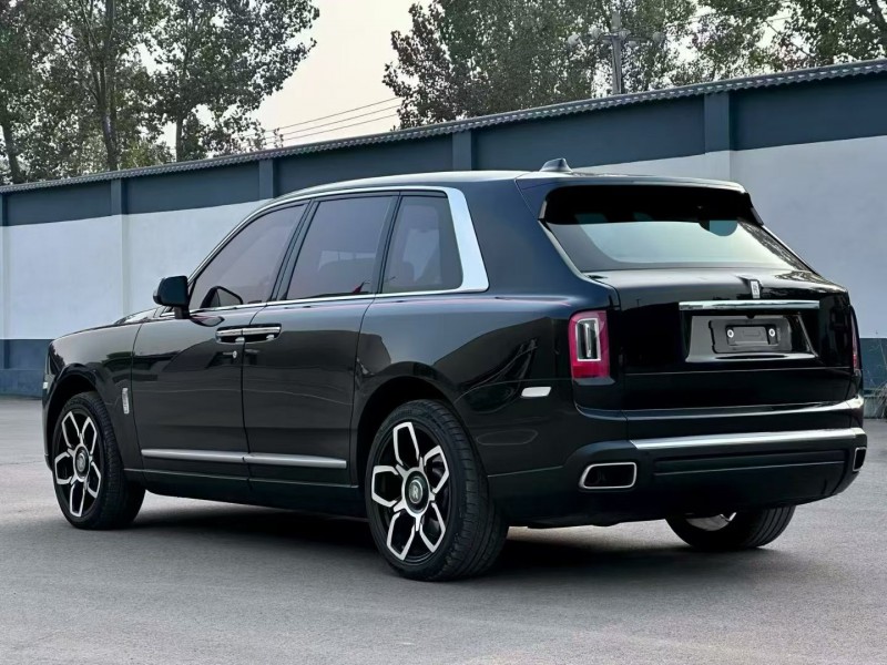 唐山23年劳斯莱斯库里南7