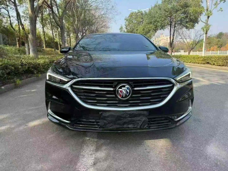 娄底22年别克君越1