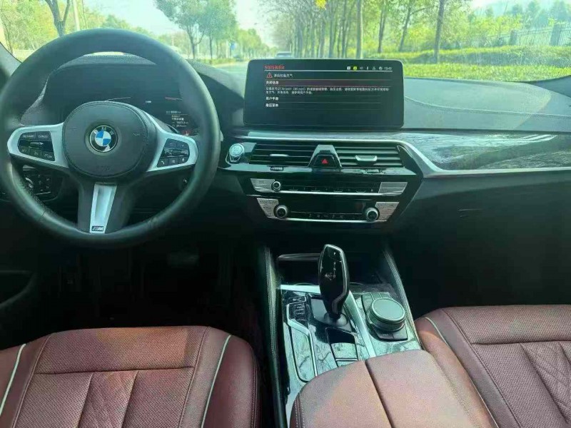 娄底22年宝马5系5