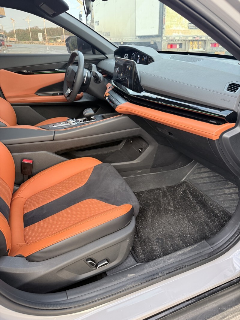 潮州23年长安汽车UNI7