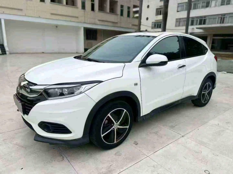 广州21年本田缤智3