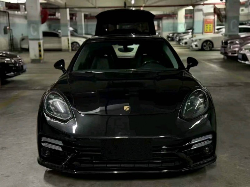 福州15年保时捷帕拉梅拉1