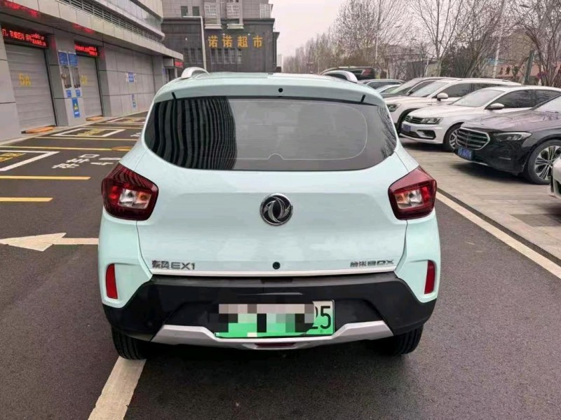 阜阳23年东风纳米8