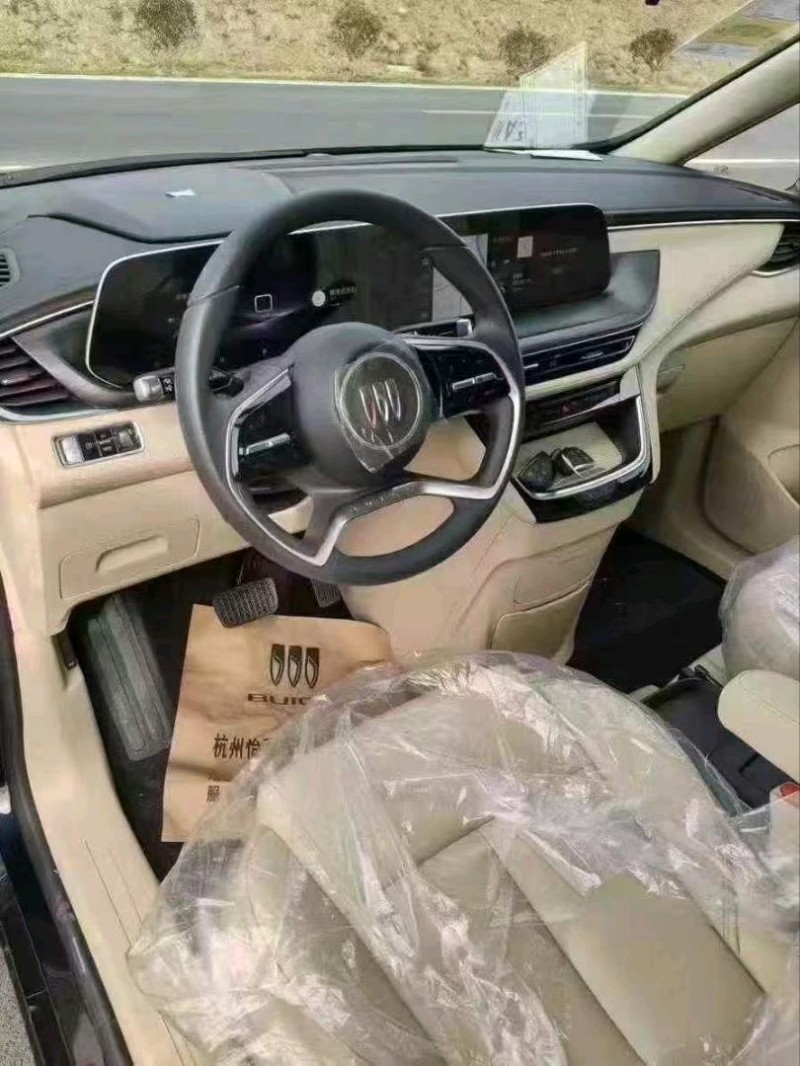 金华25年别克GL85