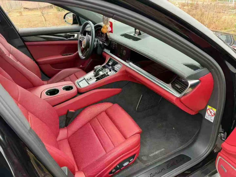 金华24年保时捷帕拉梅拉6