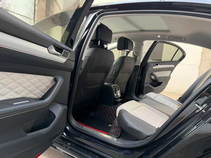 徐州24年大众迈腾8