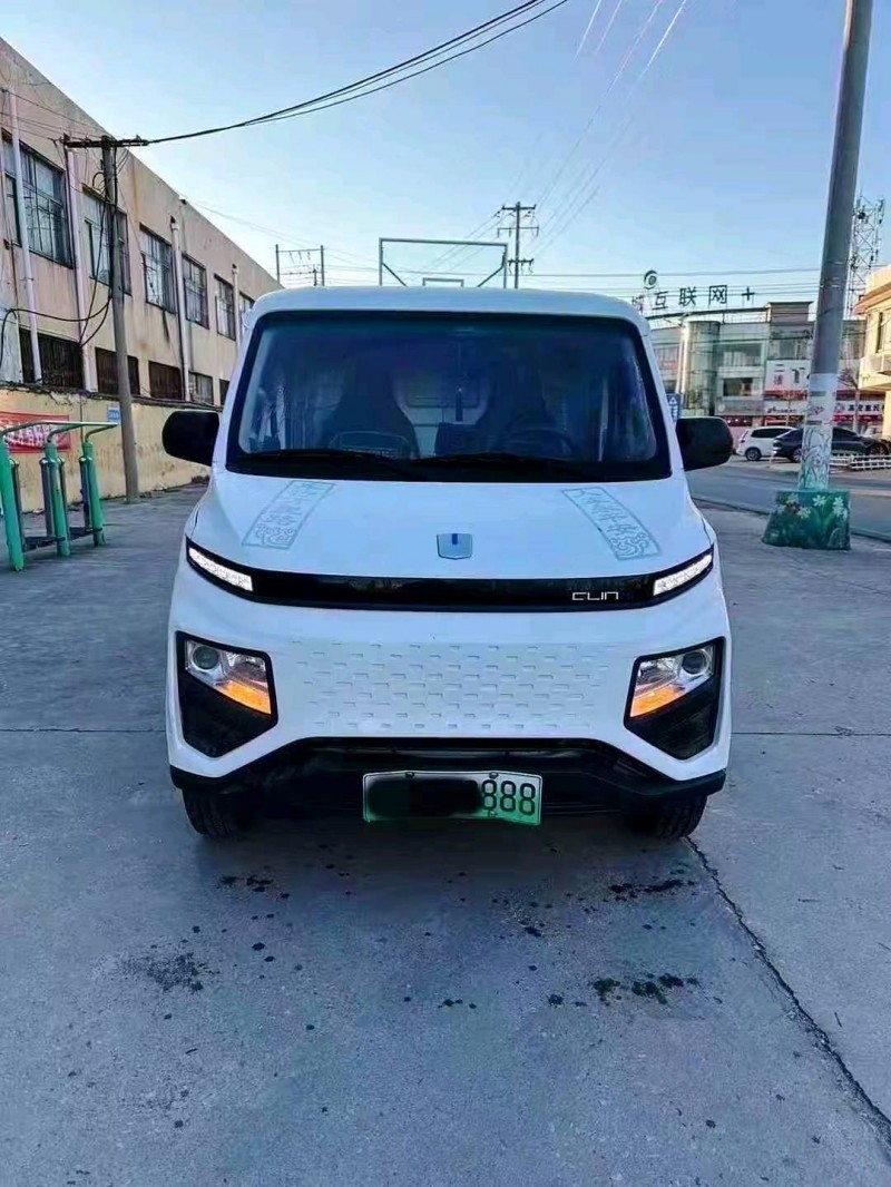 潍坊23年吉利星享1