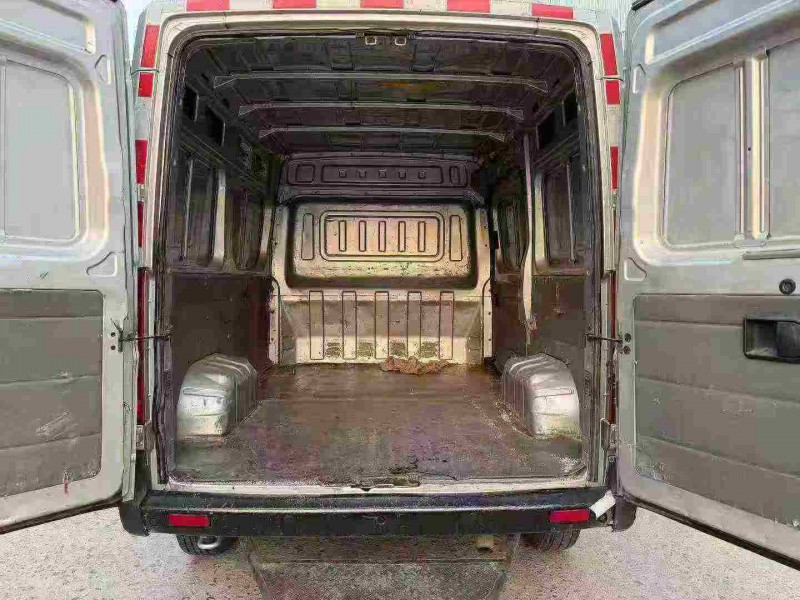 徐州20年东风御风6