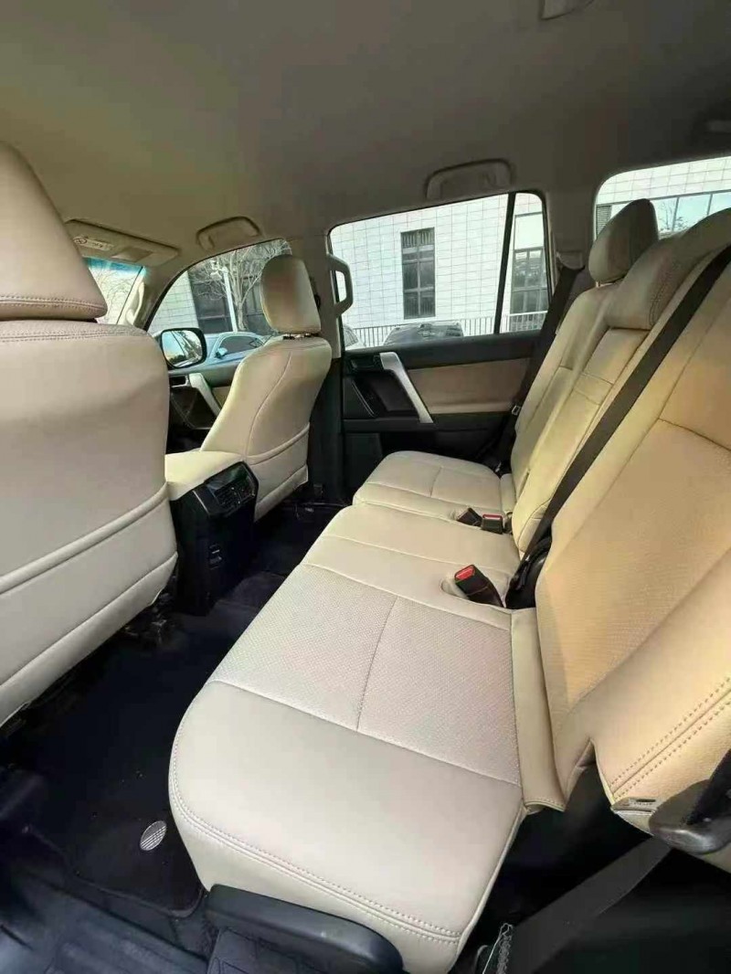 佛山17年丰田普拉多6