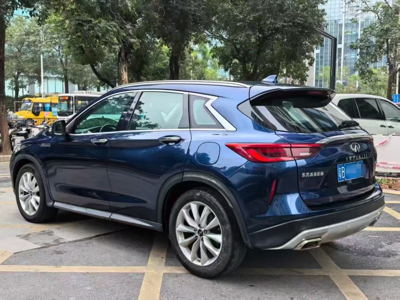 广州20年英菲尼迪QX507