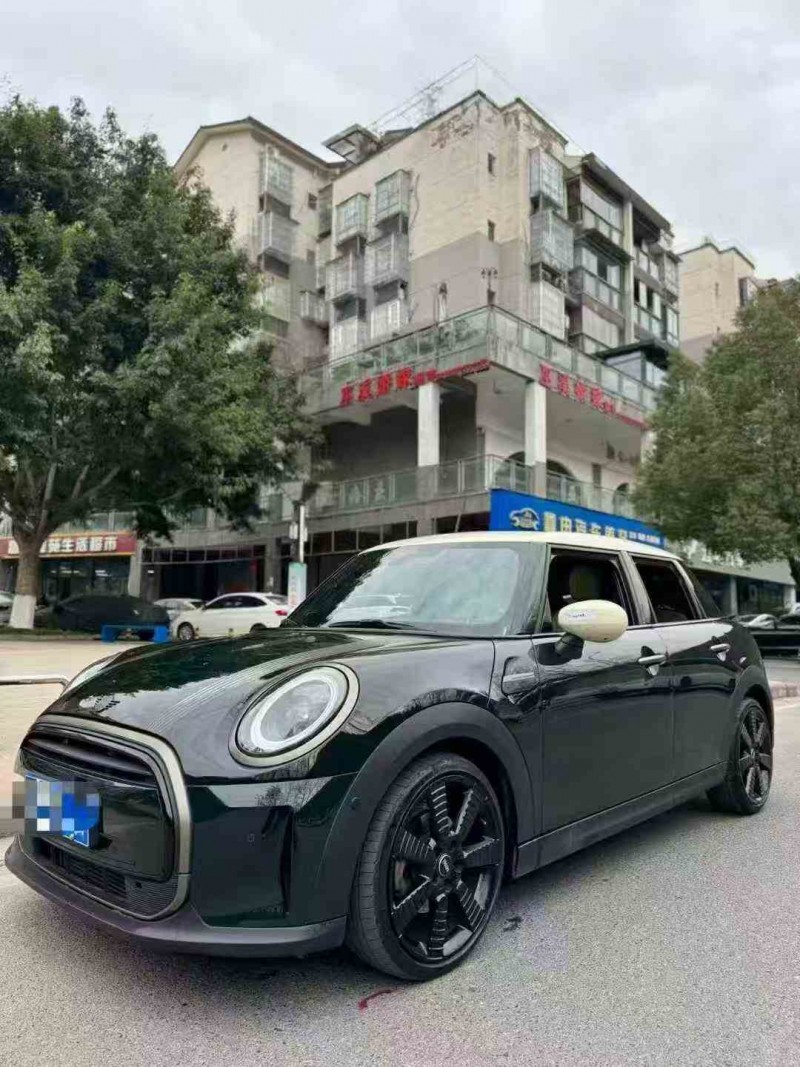 重庆23年宝马迷你3