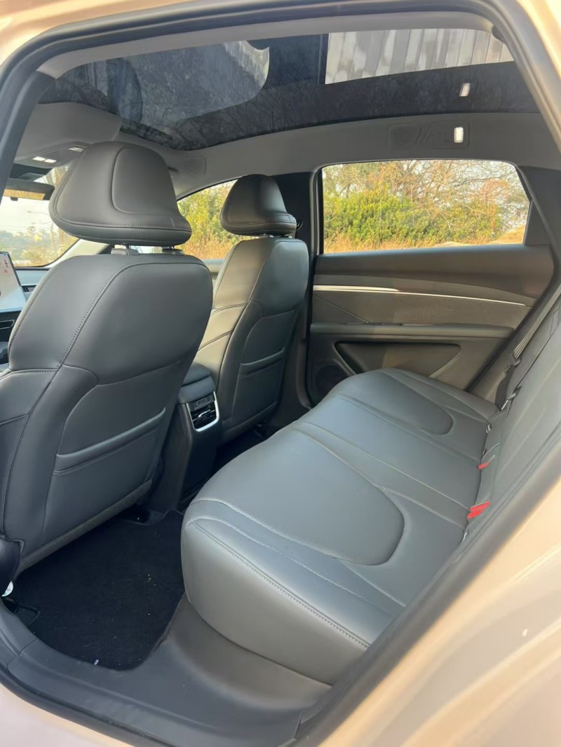 佛山25年小鹏汽车m035