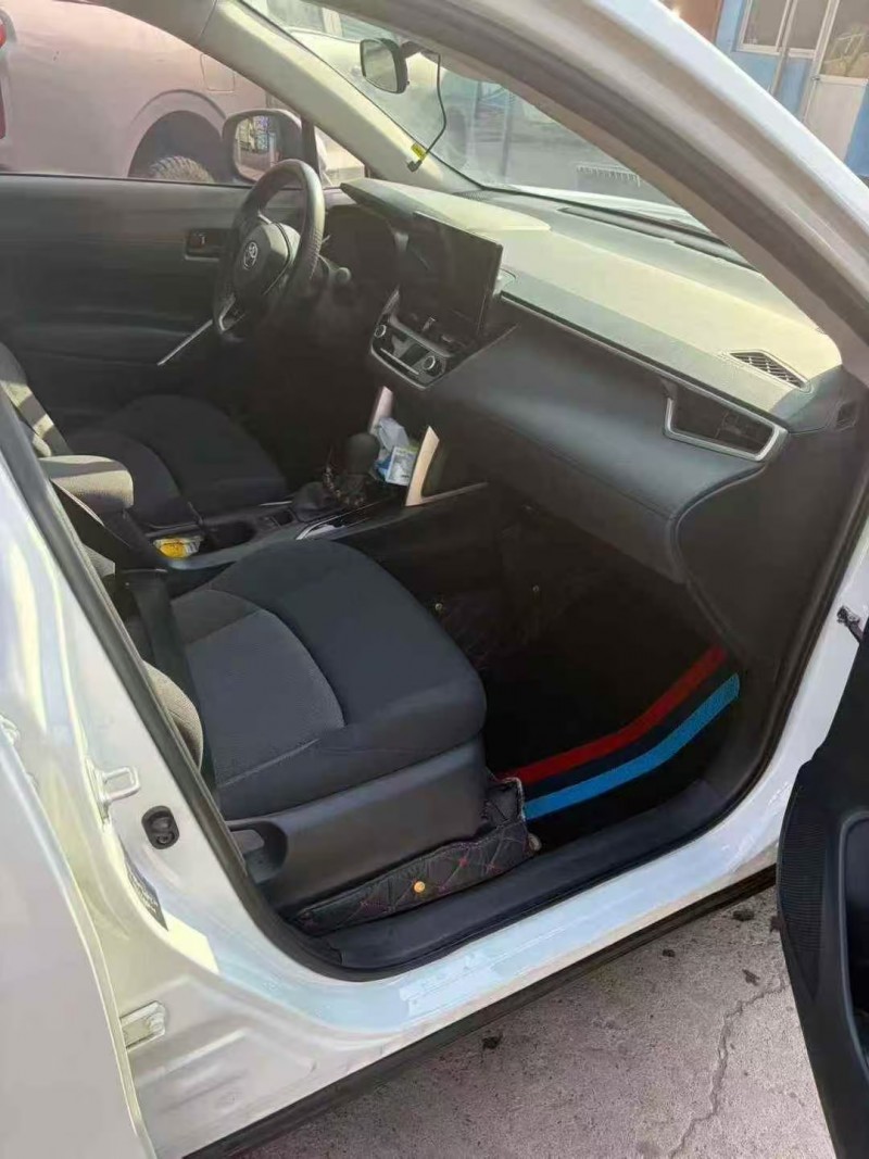 保定23年丰田锋兰达5