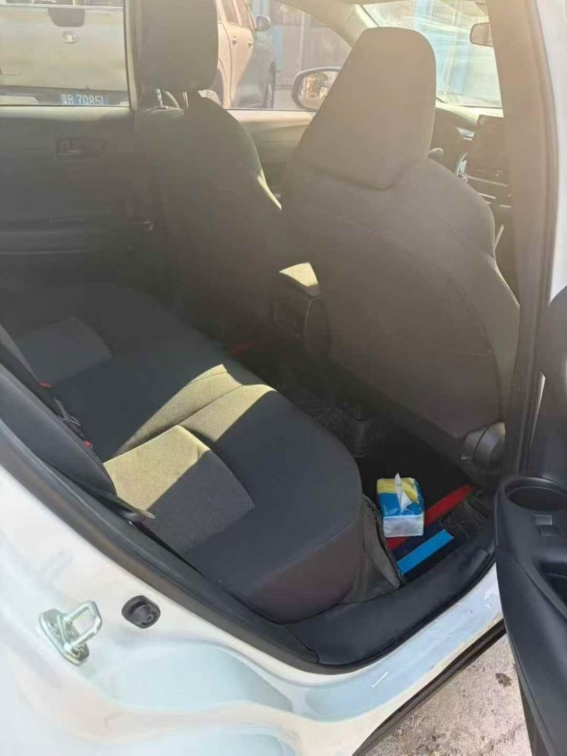 保定23年丰田锋兰达6