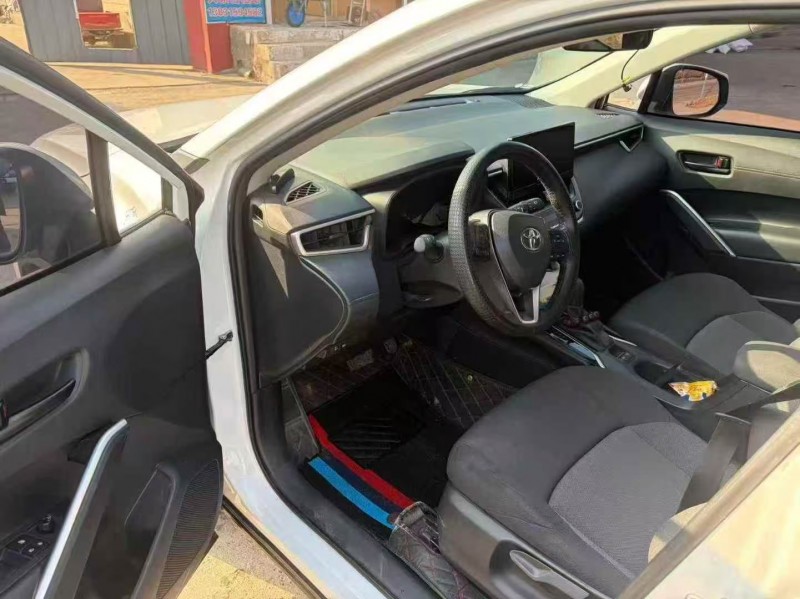 保定23年丰田锋兰达8