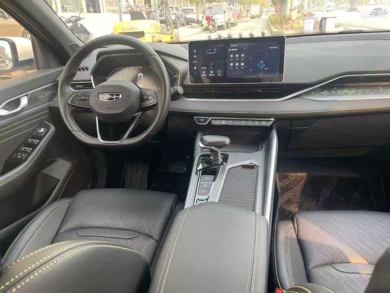 济宁23年吉利星瑞6