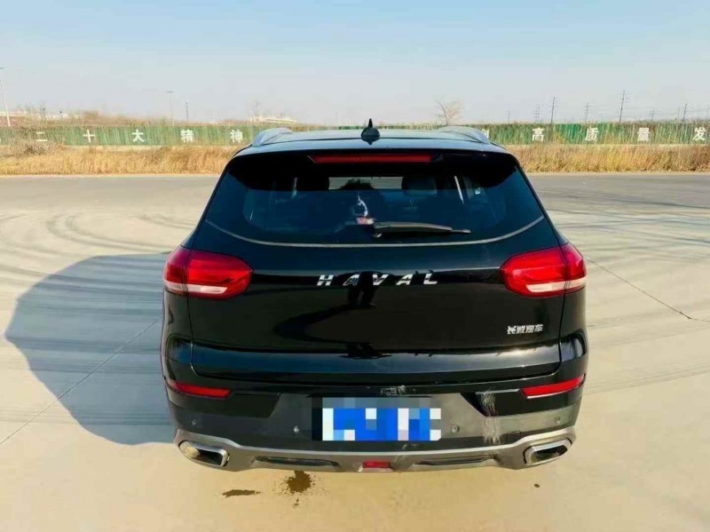 东营19年哈弗H68