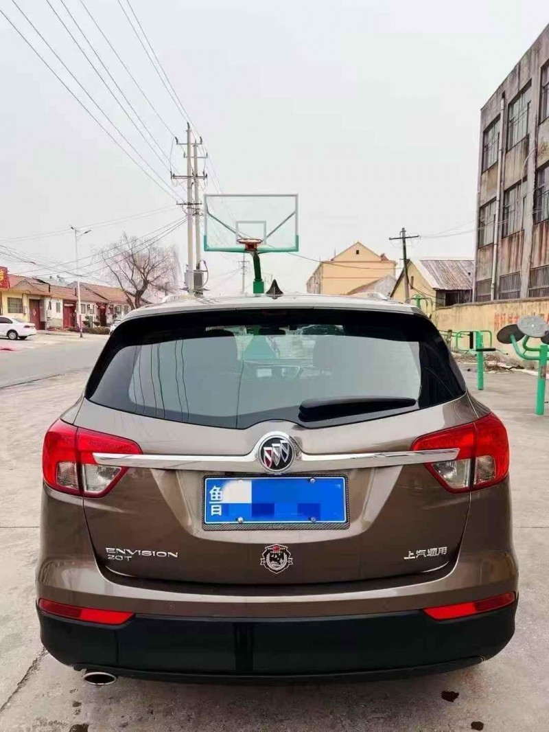 枣庄16年别克昂科威9