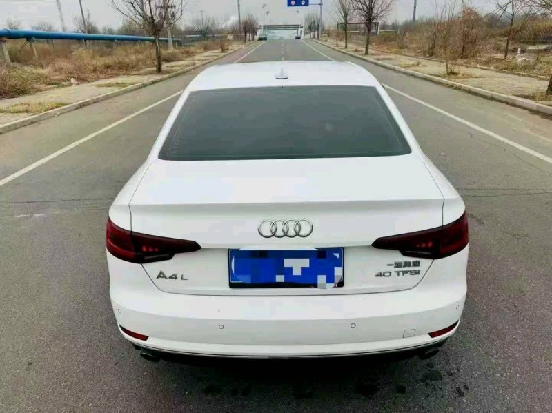 东营18年奥迪A4L9