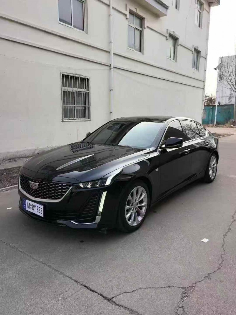 东营20年凯迪拉克CT52