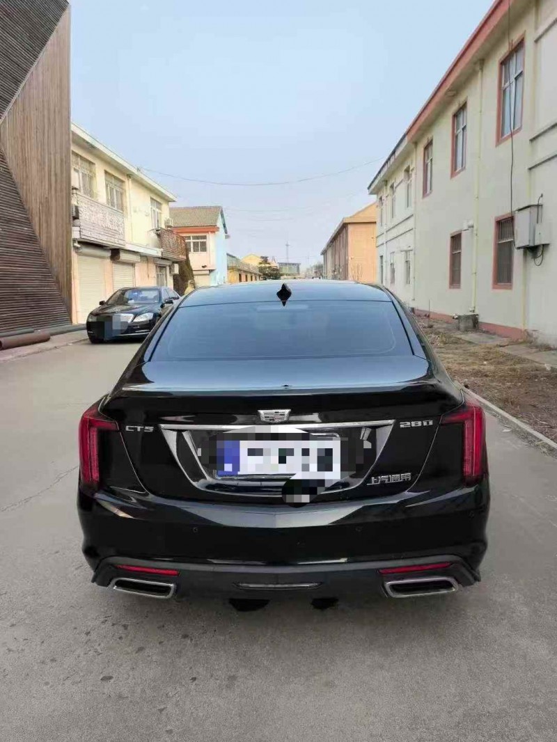 东营20年凯迪拉克CT58