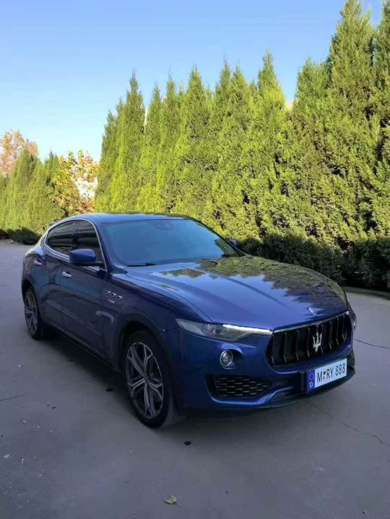 东营18年玛莎拉蒂Levante3