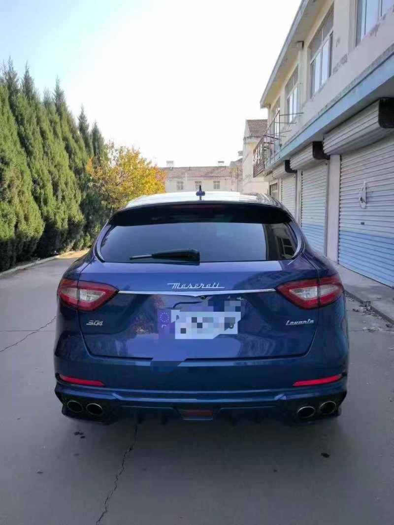 东营18年玛莎拉蒂Levante9