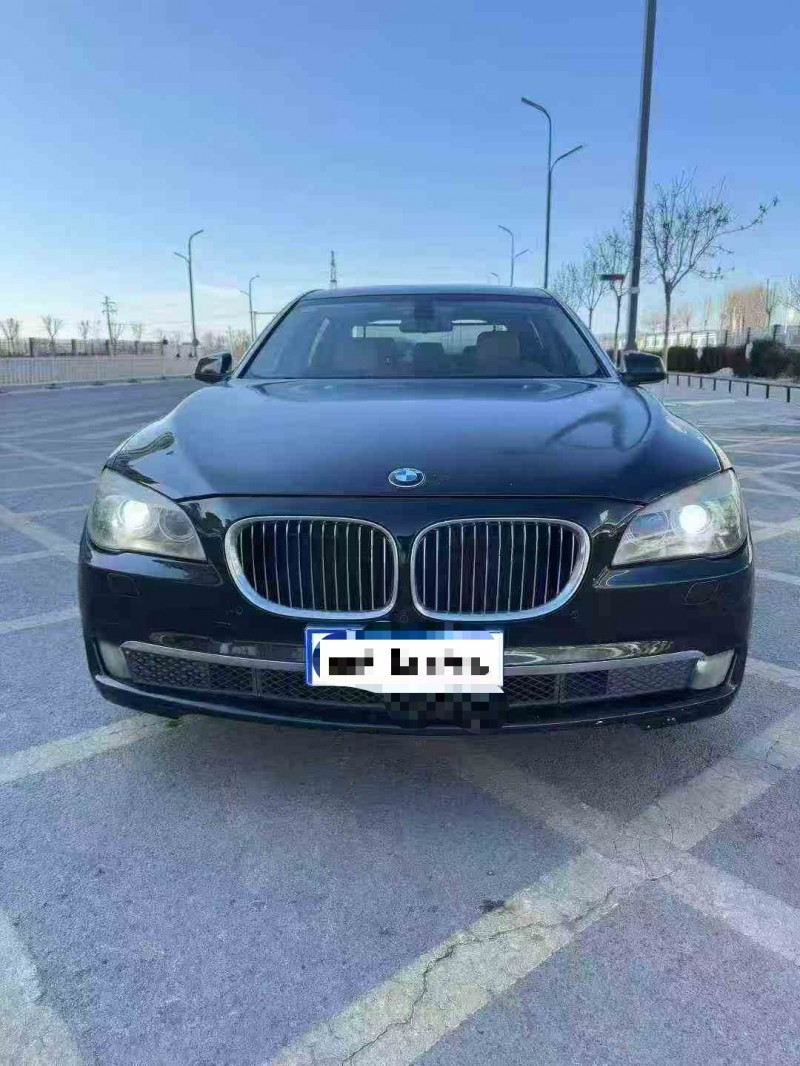 秦皇岛12年宝马7系1