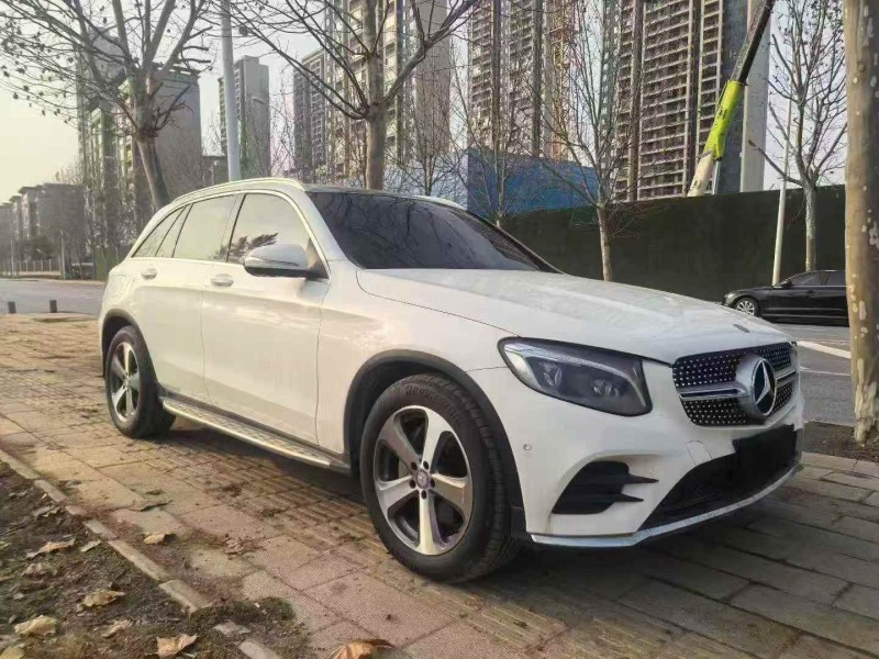 宜昌17年奔驰GLC2